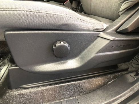 Certified 2023 Ford F350 XL w/ Snow Plow/Camper Package image 11