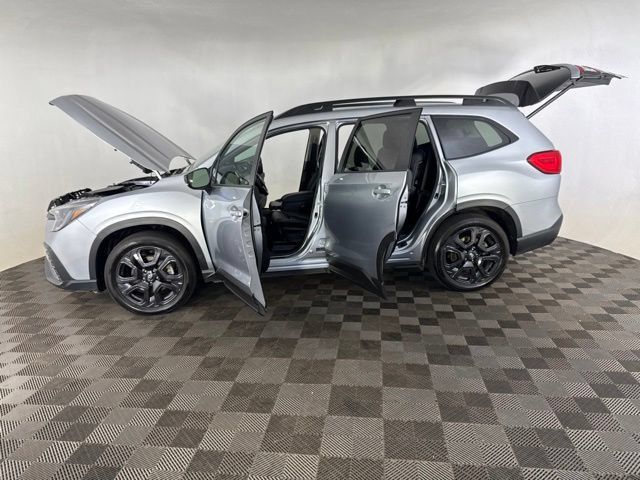 Used 2025 Subaru Ascent Bronze Edition AWD/4WD image 10