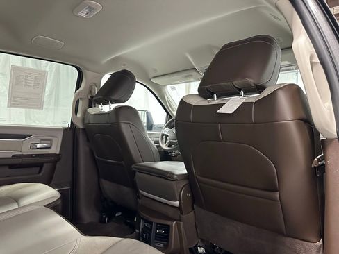 Used 2025 RAM 2500 Laramie image 54