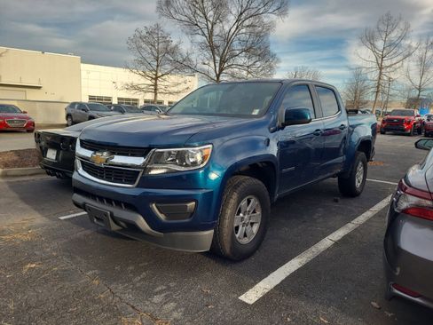 Used 2019 Chevrolet Colorado W/T w/ WT Convenience Package image 3