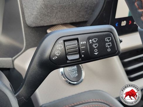 Certified 2025 Ford Explorer Active image 33