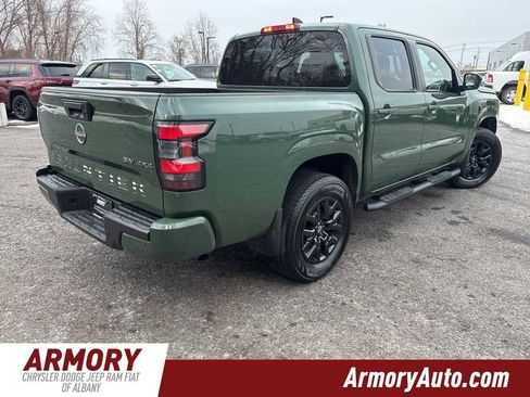 Used 2022 Nissan Frontier SV w/ Technology Package image 4