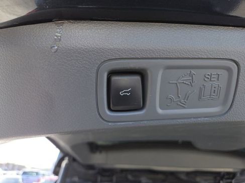 Used 2021 Lincoln Navigator Reserve w/ Luxury Package image 22