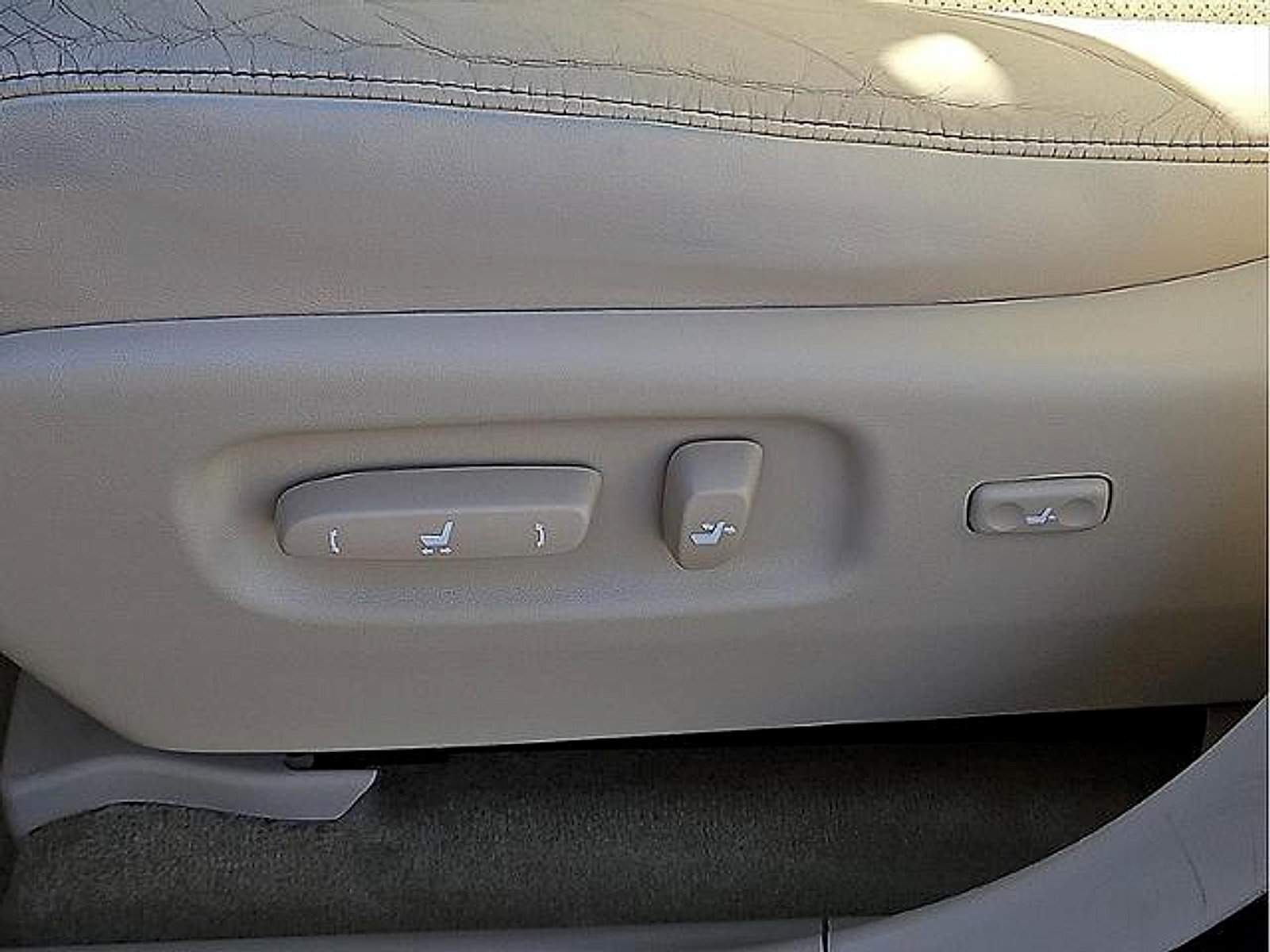 Used 2014 Lexus RX 350 AWD w/ Navigation Package image 23