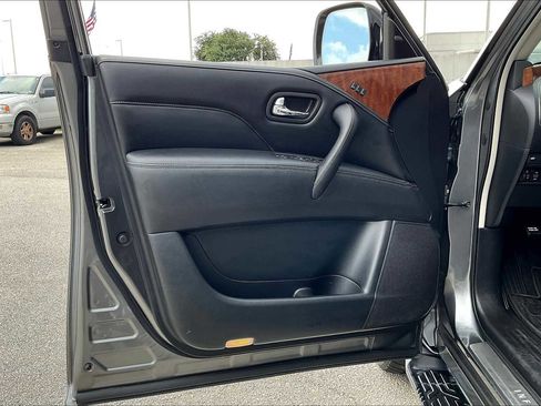 Used 2019 INFINITI QX80 Luxe w/ Proassist Package image 21