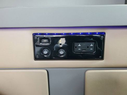 Used 2024 Ford Transit 250 148 Medium Roof w/ Exterior Upgrade Package image 8