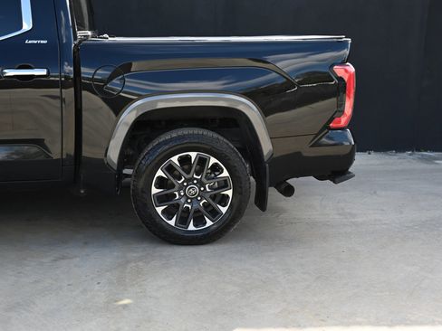 Used 2022 Toyota Tundra Limited image 8