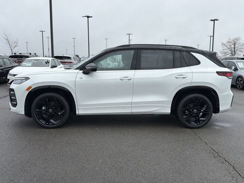 New 2026 Volkswagen Tiguan SE R-Line image 2