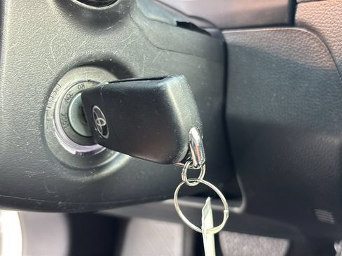 Used 2025 Toyota RAV4 LE AWD/4WD image 11