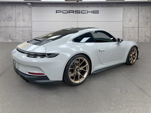 Certified 2022 Porsche 911 GT3 RWD image 9