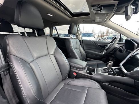 Used 2023 Subaru Outback Limited image 34
