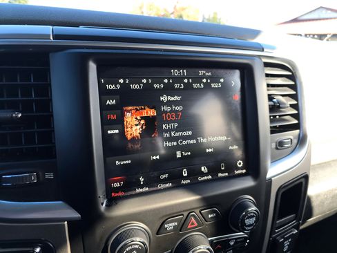 Used 2018 RAM 1500 Big Horn image 17