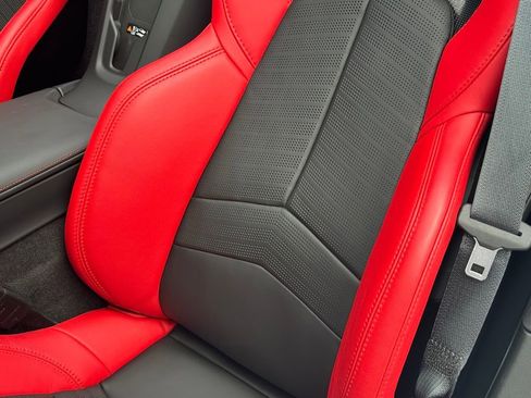 Used 2023 Chevrolet Corvette Stingray Premium Conv w/ Z51 Performance Package image 35