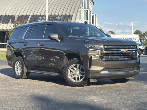 Used 2021 Chevrolet Tahoe LT RWD image 2