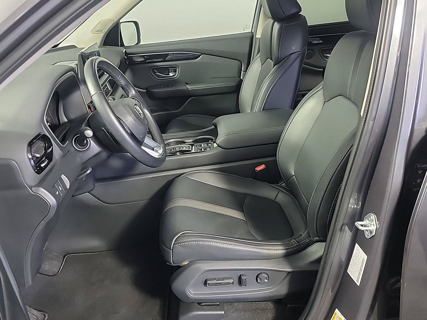 Certified 2024 Honda Pilot Touring image 20