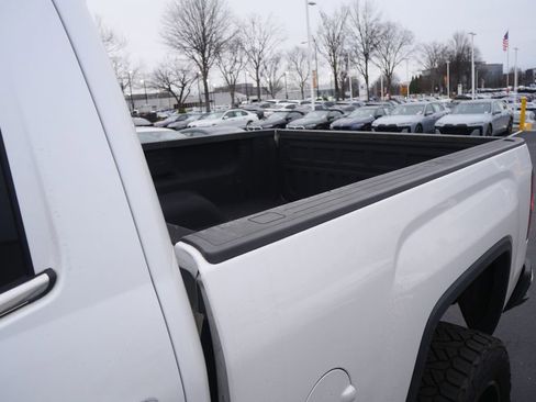 Used 2018 GMC Sierra 2500 Denali w/ Duramax Plus Package image 8