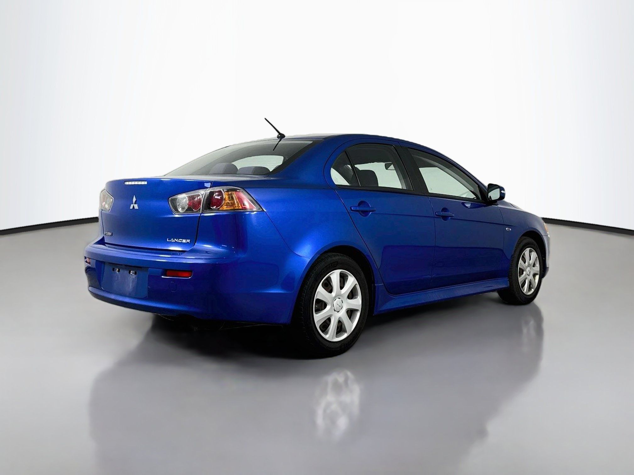 Used 2015 Mitsubishi Lancer ES FWD image 7