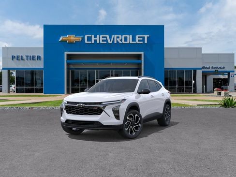 New 2026 Chevrolet Trax RS w/ Sunroof Package FWD image 8
