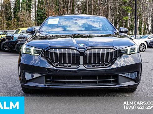 Used 2026 BMW 530i xDrive image 10