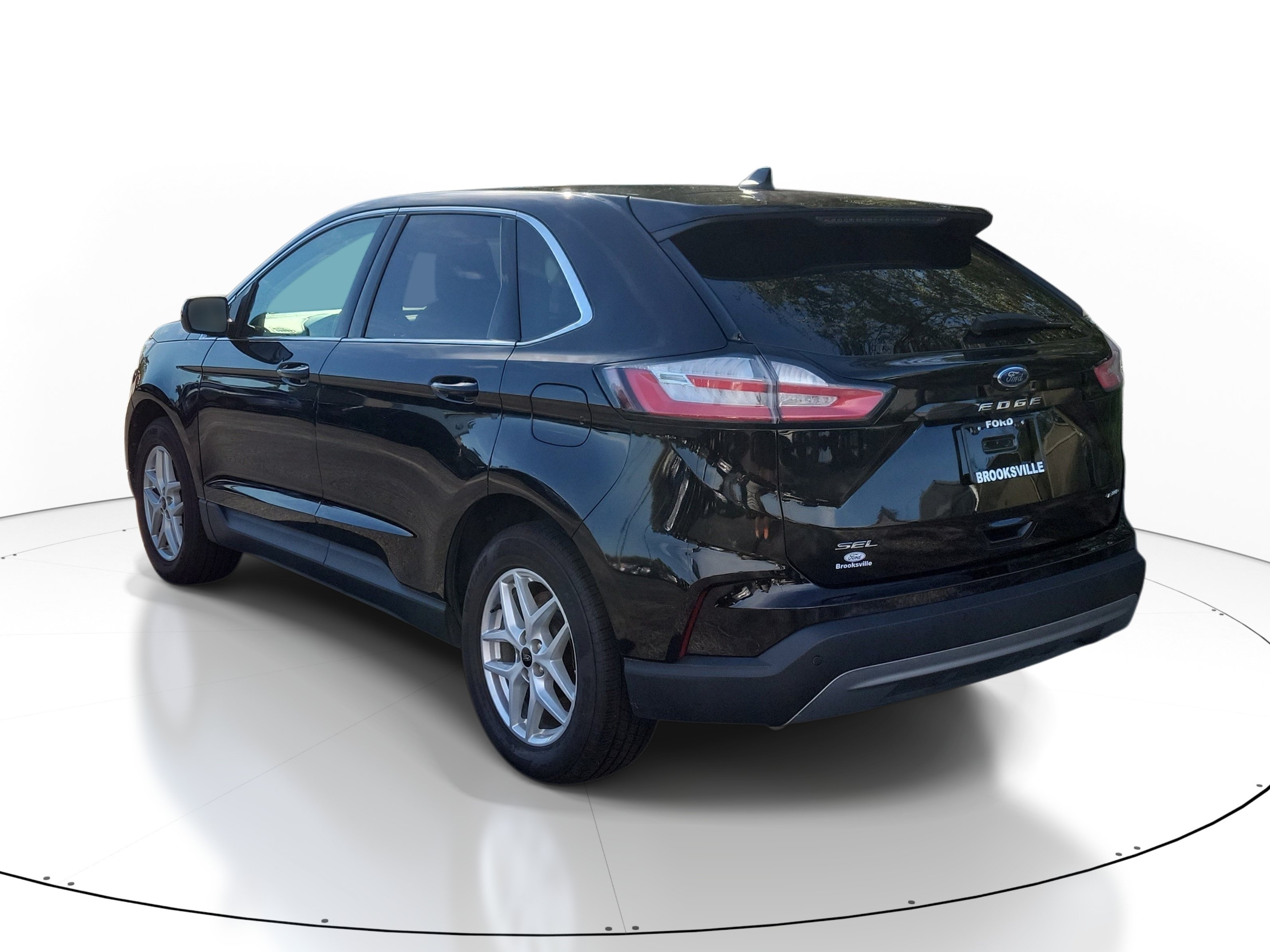 Used 2024 Ford Edge SEL AWD/4WD image 4