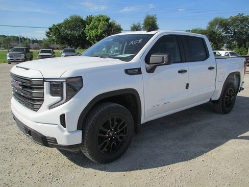New 2026 GMC Sierra 1500 Pro w/ Graphite Edition AWD/4WD image 11