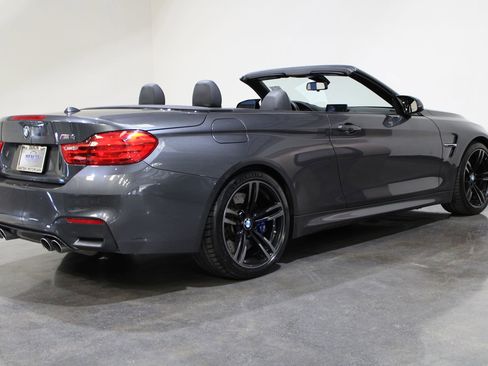 Used 2015 BMW M4 Convertible image 11