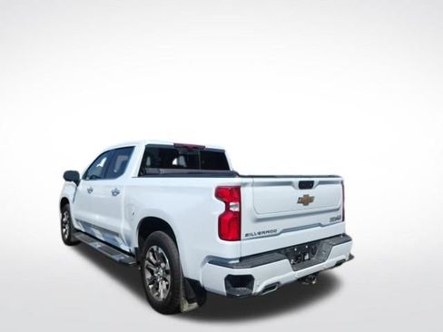 Used 2026 Chevrolet Silverado 1500 High Country w/ Technology Package AWD/4WD image 3