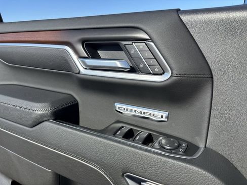 New 2026 GMC Sierra 1500 Denali AWD/4WD image 24