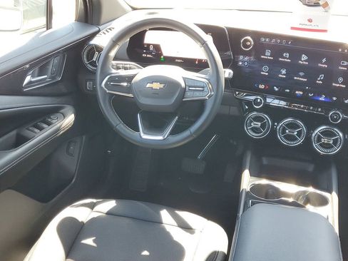 Used 2024 Chevrolet Blazer EV LT AWD/4WD image 14