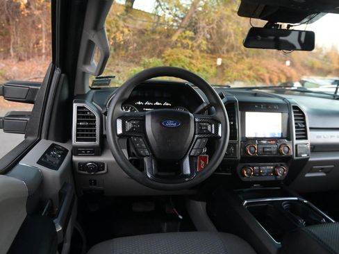 Used 2021 Ford F250 XLT w/ XLT Premium Package image 35