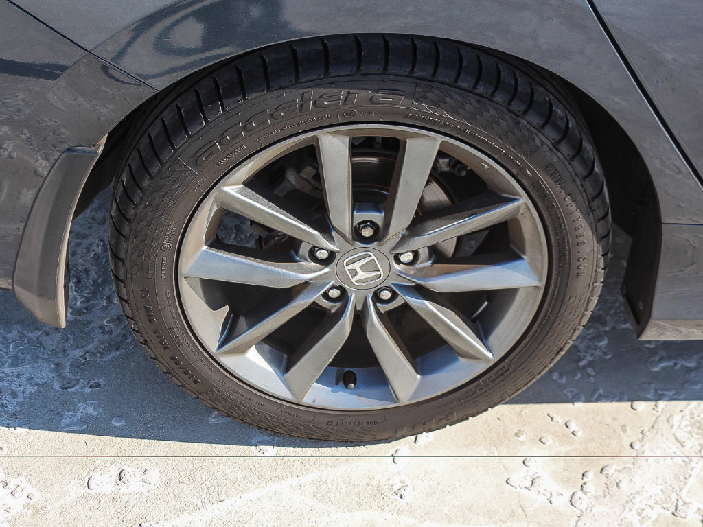 Used 2019 Honda Civic EX image 9