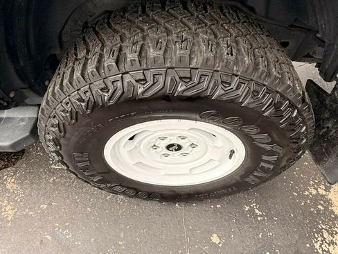 Used 2023 Ford Bronco Heritage Edition image 29