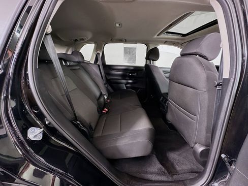 Used 2025 Honda CR-V EX image 28