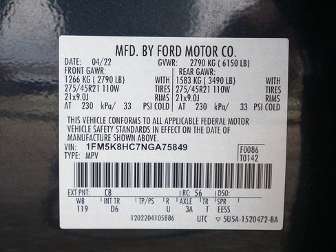 Used 2022 Ford Explorer Platinum w/ Equipment Group 601A AWD/4WD image 72