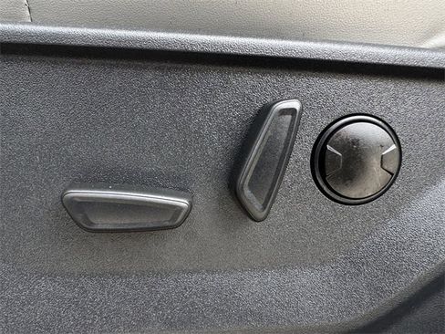 Certified 2025 Ford Expedition Active image 29