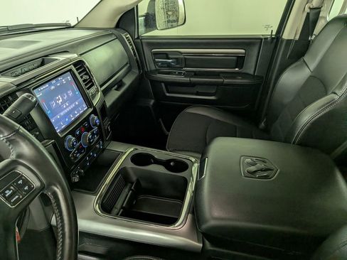 Used 2018 RAM 2500 Big Horn w/ Sport Appearance Group image 26