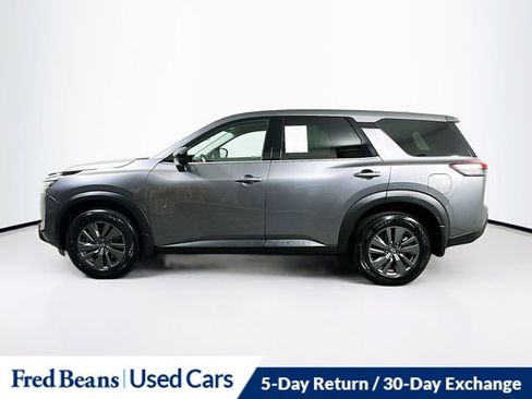 Certified 2024 Nissan Pathfinder S image 4
