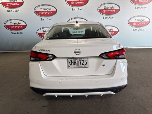 Used 2024 Nissan Versa S FWD image 5
