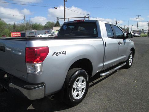Used 2011 Toyota Tundra 4x4 Double Cab w/ Tow Pkg image 11
