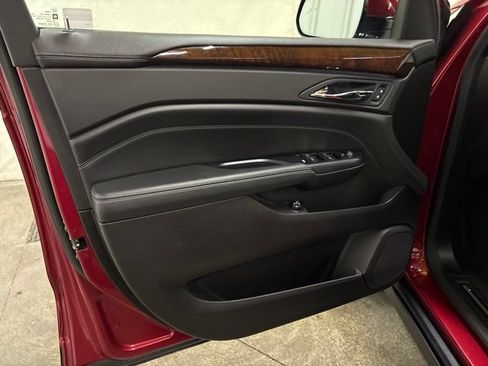 Used 2015 Cadillac SRX Luxury w/ Driver Awareness Package FWD image 37