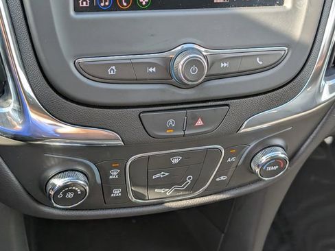Used 2023 Chevrolet Equinox LT w/ LPO, Floor Liner Package AWD/4WD image 17