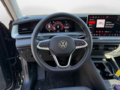 New 2026 Volkswagen Tiguan SE AWD/4WD image 10