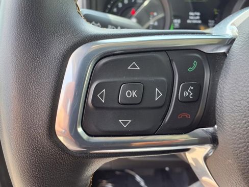 Used 2024 Jeep Wrangler Unlimited Sahara image 19