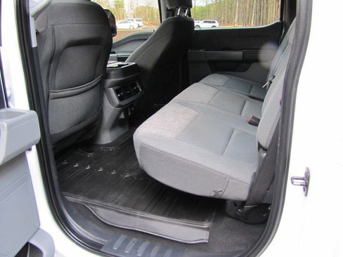 Used 2024 Ford F250 XLT w/ FX4 Off-Road Package image 18