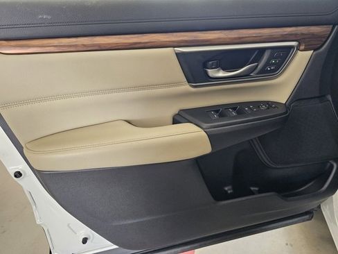 Used 2022 Honda CR-V Touring image 19