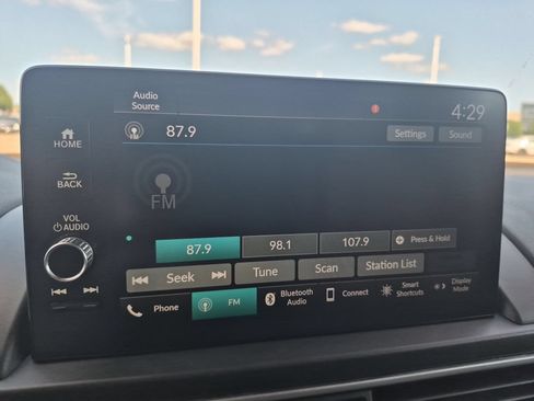 Certified 2024 Honda Pilot EX-L image 19
