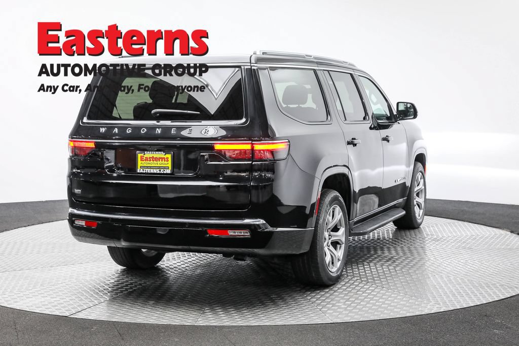 Used 2022 Jeep Wagoneer Series II AWD/4WD image 6