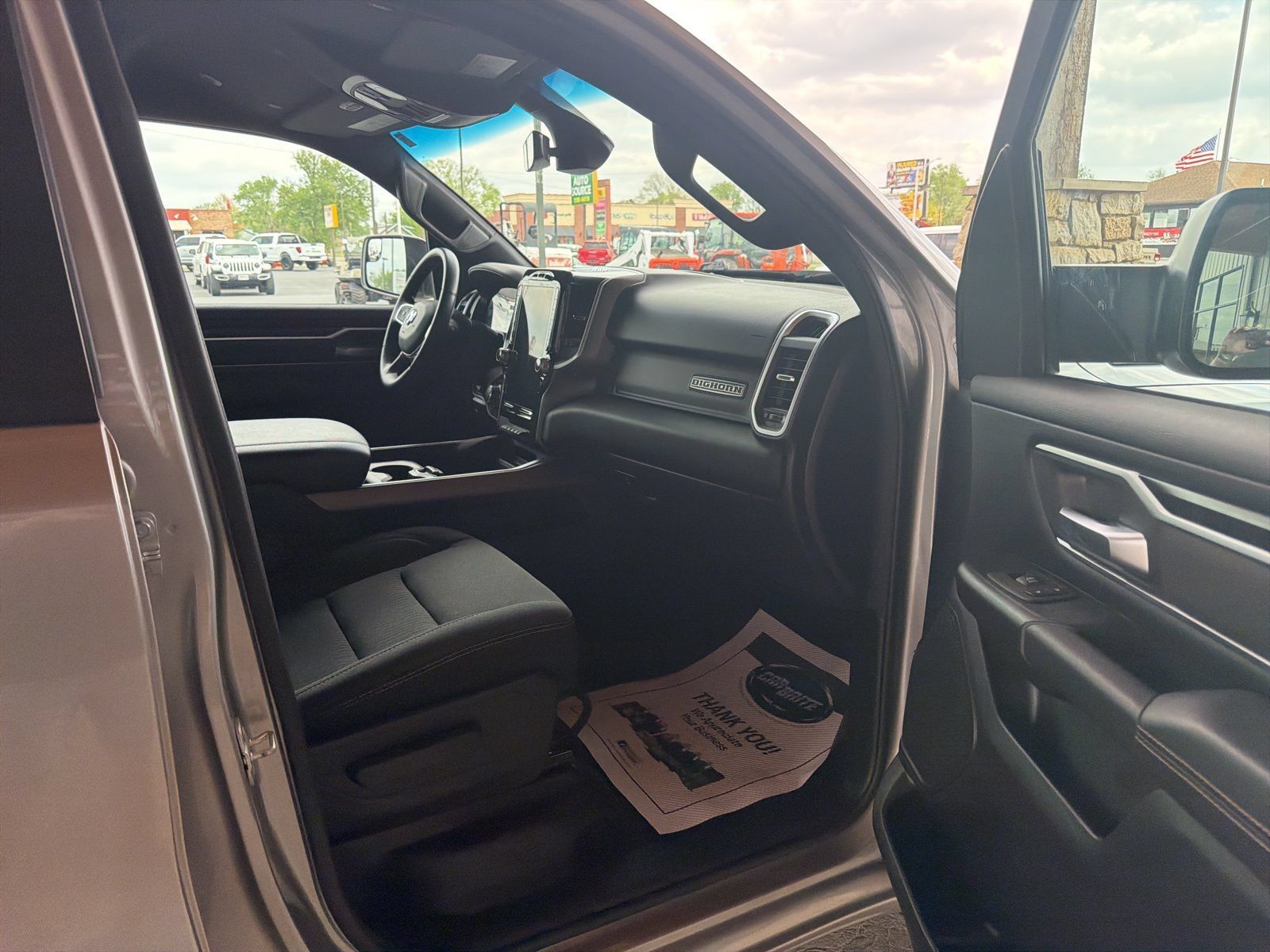Used 2023 RAM 1500 Big Horn AWD/4WD image 6