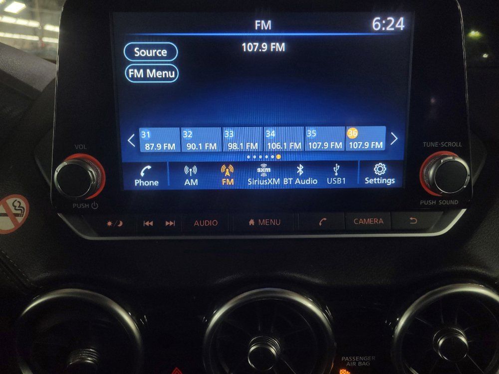 Used 2025 Nissan Sentra SV FWD image 25