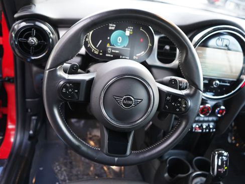 Used 2023 MINI Cooper S image 36